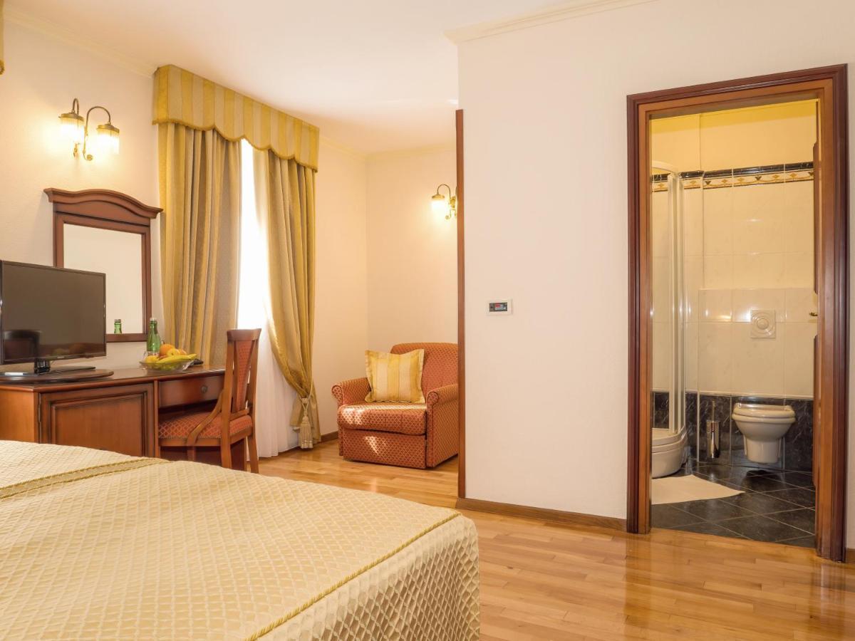 Hotel Savoy Opatija Luaran gambar