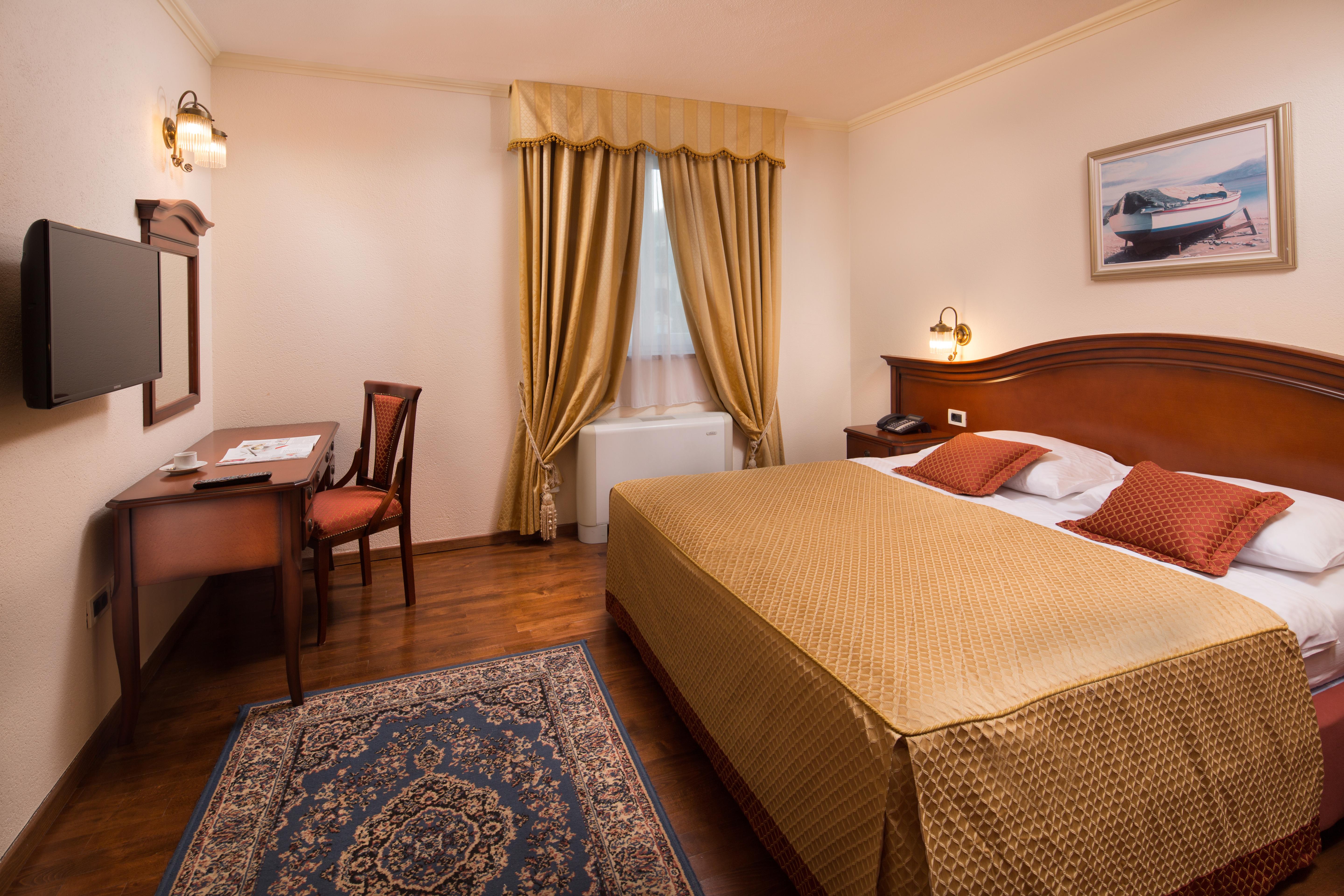 Hotel Savoy Opatija Luaran gambar